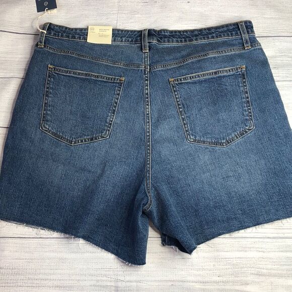 Universal Thread High Rise Boyfriend Jean Shorts Size 20W NWT - Picture 5 of 9